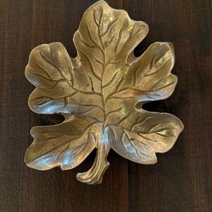 Vintage MCM Heavy solid Brass Leaf Trinket Dish - Decorative Leaf Bowl